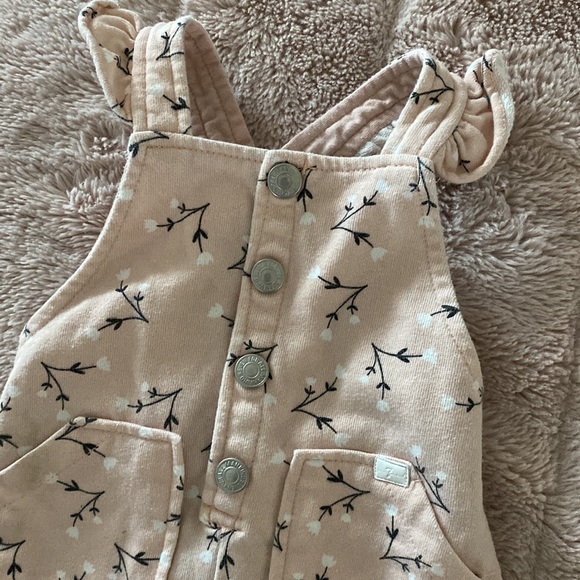 7 for all Mankind Baby Romper - Picture 2 of 4